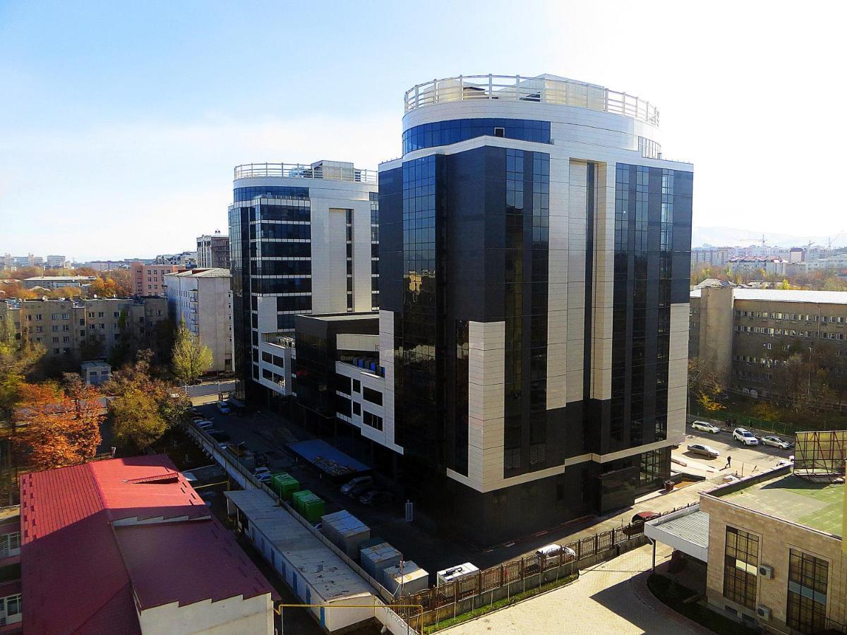 Studio Boutique Apartment Bishkek Exterior foto
