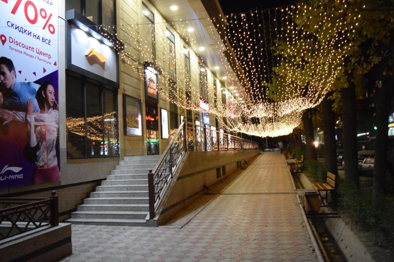 Studio Boutique Apartment Bishkek Exterior foto